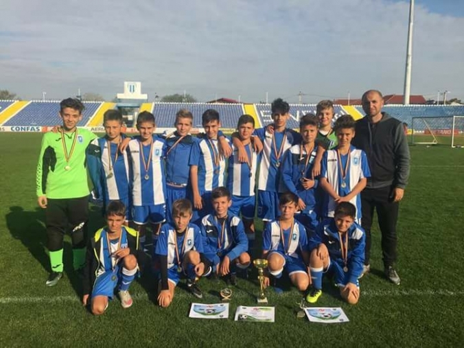 Suntem campioni la juniori „D” (2005)!