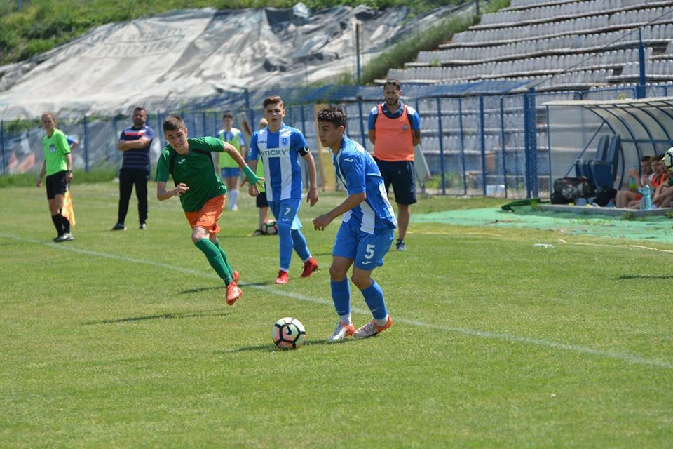 Calificare matematică în semifinale pentru juniorii Under-17