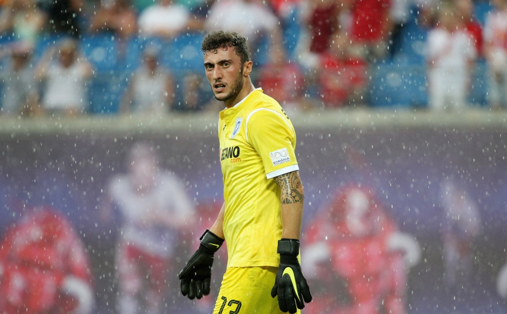 Goalkeeperul Piglia, impresionat de Craiova și Universitatea: „Mă simt excelent aici!”