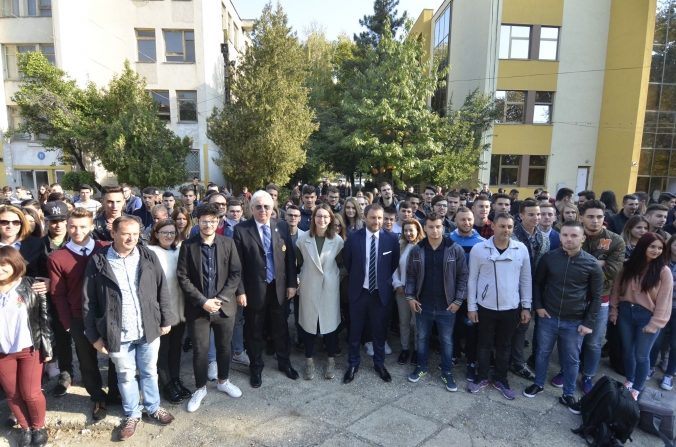 Universitatea Craiova a marcat deschiderea noului an universitar