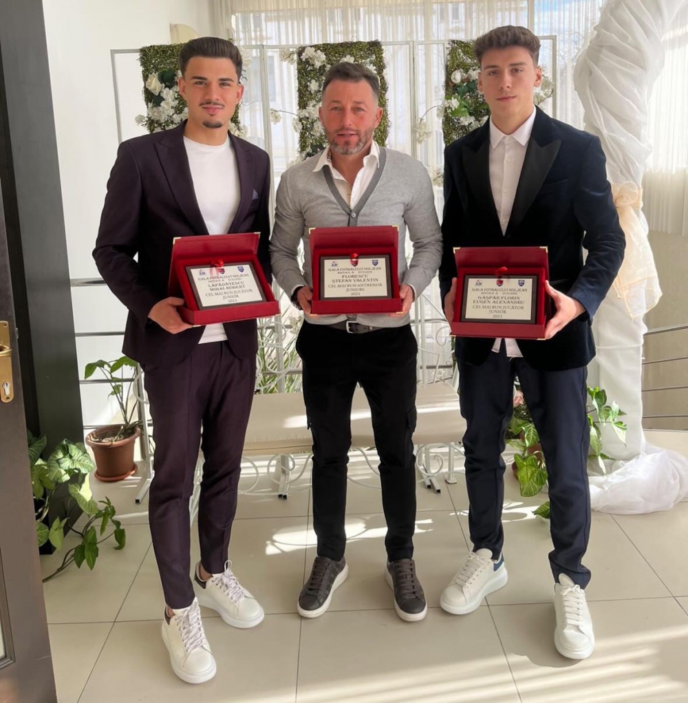 Florescu, Lăpădătescu și Gașpăr, premiați la Gala Fotbalului Doljean