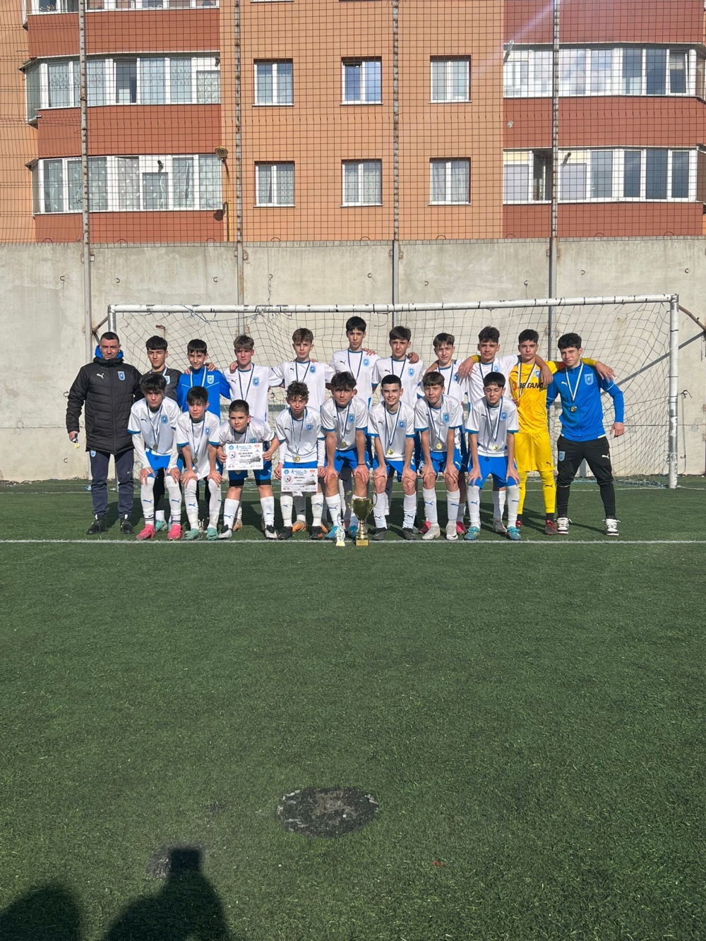 Universitatea Craiova U-14 a câștigat turneul internațional Brașov Indoor Cup