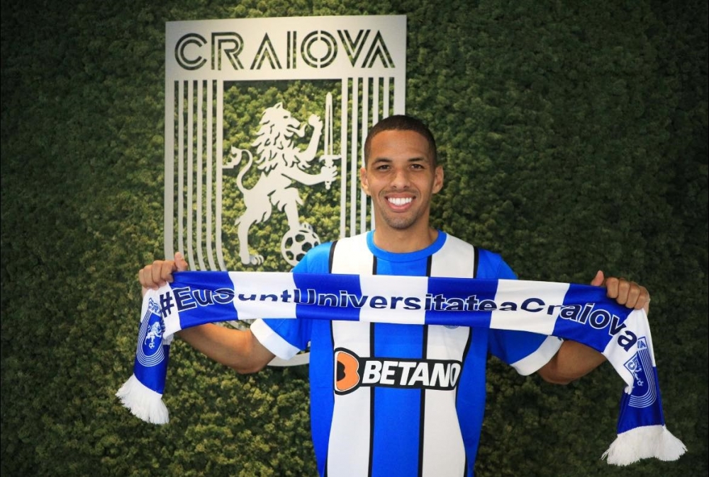 OFICIAL | Bem-vindo, Rivaldinho!